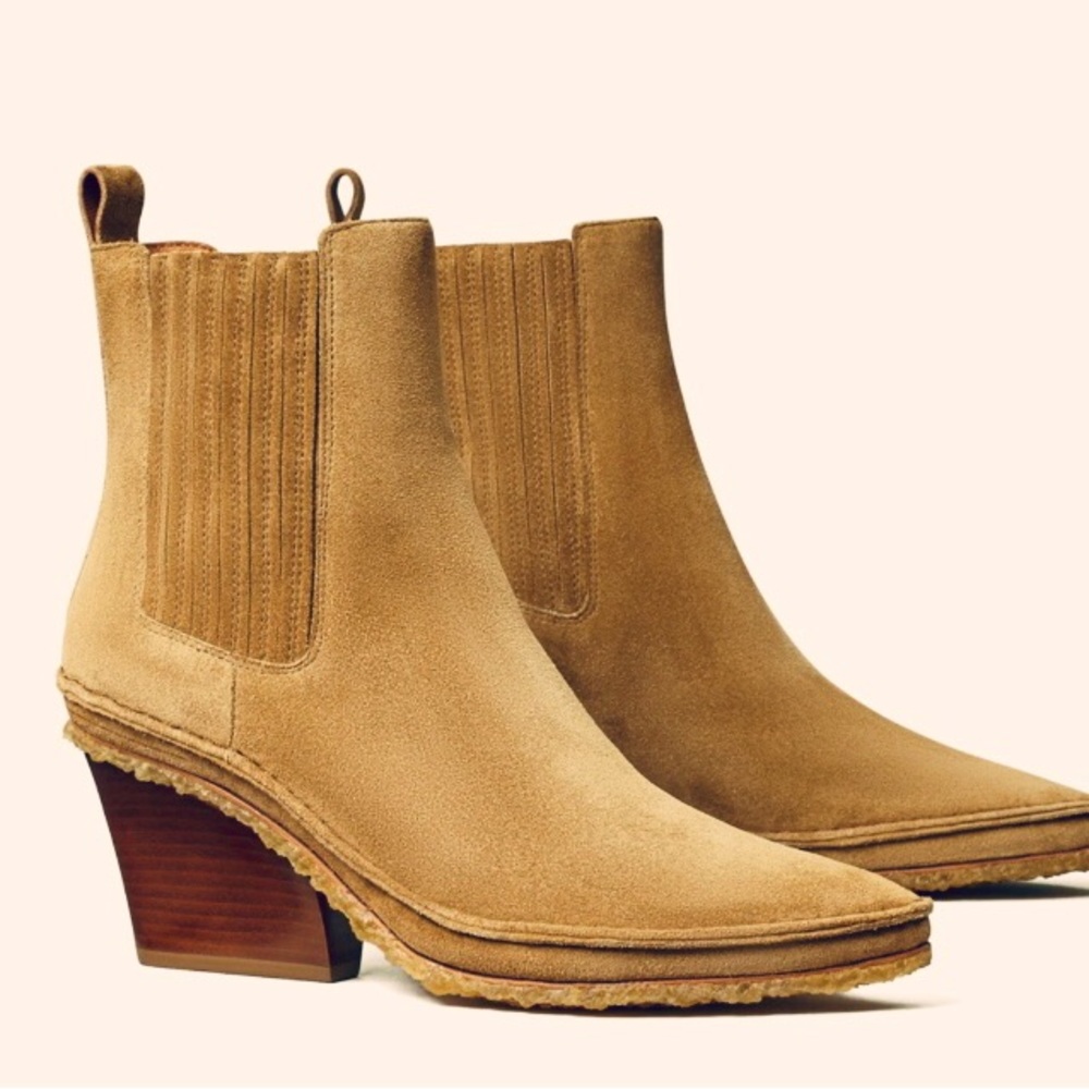 NIB Tory Burch Lila Suede Ankle Boot, Alice Brown.  8.5
